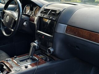 2007 Volkswagen Touareg I Рестайлинг, чёрный, 1150000 рублей, вид 4