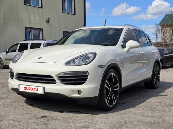 2010 Porsche Cayenne S Hybrid II (958), белый, 2000000 рублей