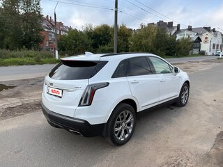 2019 Cadillac XT5 I Рестайлинг, белый, 2930000 рублей, вид 3