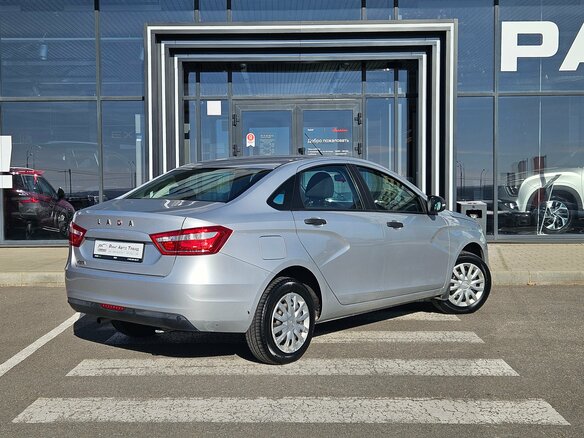 2019 Lada (ВАЗ) Vesta I, серебристый, 866000 рублей - вид 3