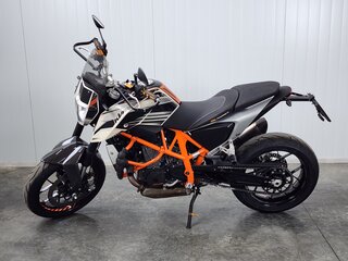 2013 KTM 690 Duke, белый, 419000 рублей, вид 5