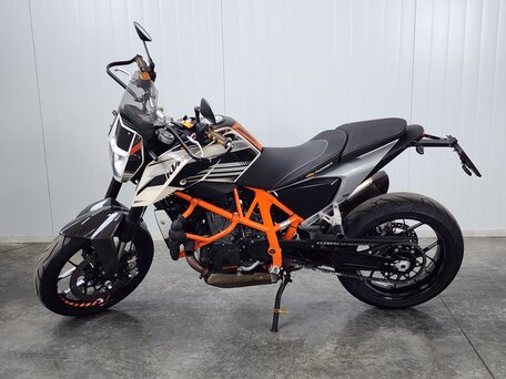2013 KTM 690 Duke, белый, 419000 рублей, вид 5