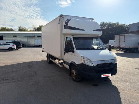 2013 Iveco Daily, белый, 2000000 рублей, вид 3