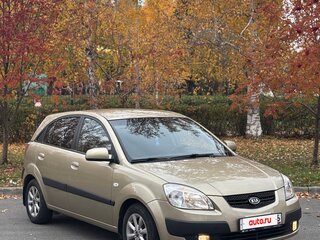 2007 Kia Rio II, бежевый, 380000 рублей, вид 3