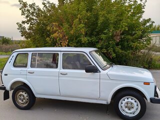 1999 Lada (ВАЗ) 2131 (4x4) I, белый, 220000 рублей, вид 4