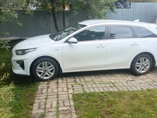 2019 Kia Ceed III, белый, 2120000 рублей, вид 5