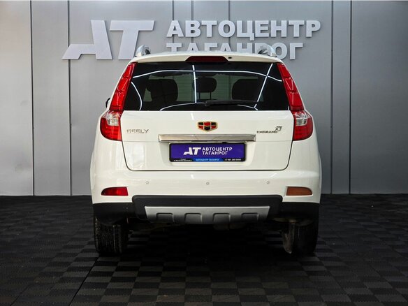 2016 Geely Emgrand X7 I Рестайлинг, белый, 585000 рублей - вид 2
