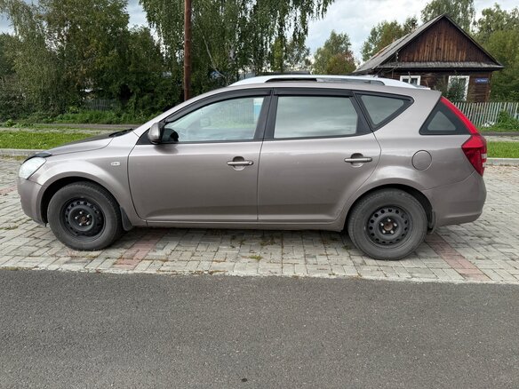 2009 Kia Ceed I, бежевый, 550000 рублей - вид 7