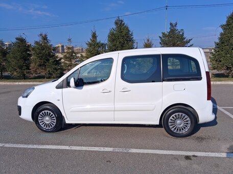2016 Peugeot Partner II Рестайлинг 2, белый, 965000 рублей, вид 5