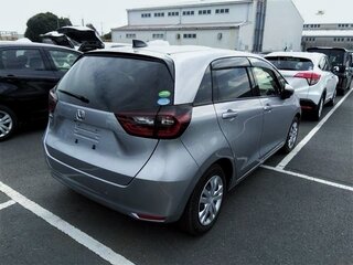 2020 Honda Fit IV, серебристый, 1460000 рублей, вид 5