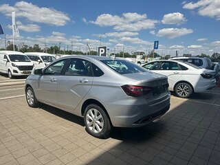 2026 Lada (ВАЗ) Vesta I Рестайлинг (NG), серебристый, 1880000 рублей, вид 3