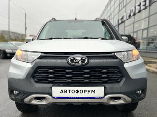 2022 Lada (ВАЗ) Niva Travel I, серебристый, 899000 рублей, вид 3