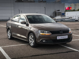 2011 Volkswagen Jetta VI, коричневый, 598000 рублей, вид 3