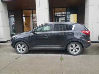 2011 Kia Sportage III, чёрный, 1395000 рублей, вид 4