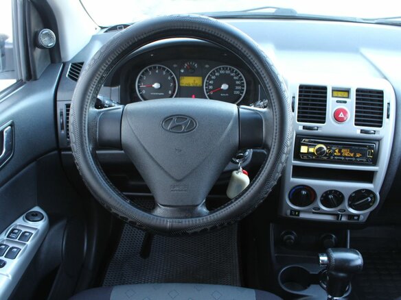 2010 Hyundai Getz I Рестайлинг, белый, 650000 рублей - вид 17