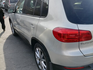 2012 Volkswagen Tiguan I Рестайлинг, серебристый, 1450000 рублей, вид 4