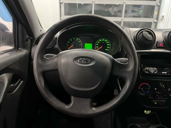 2014 Lada (ВАЗ) Granta I, серый, 318000 рублей - вид 9