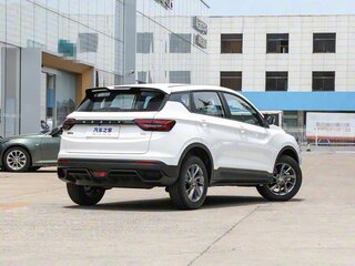 2026 Geely Coolray (Binyue L) I Рестайлинг 2, белый, 1790000 рублей, вид 2