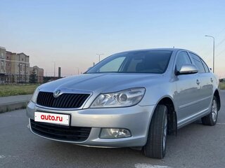 2013 Skoda Octavia II (A5) Рестайлинг, серебристый, 850000 рублей, вид 4