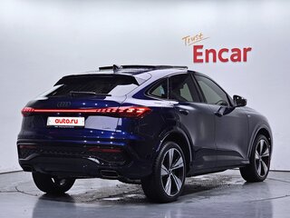 2025 Audi Q5 40 TFSI III (GU), синий, 7840678 рублей, вид 3