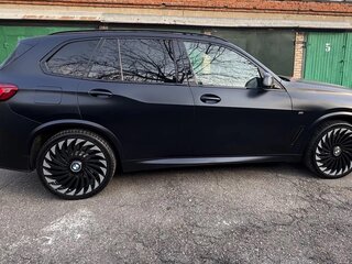 2019 BMW X5 40i IV (G05/G18), чёрный, 5850000 рублей, вид 1