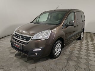 2022 Peugeot Partner Crossway II Рестайлинг 2, коричневый, 1399000 рублей, вид 1