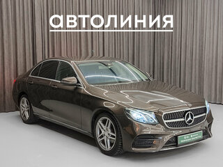 2016 Mercedes-Benz E-Класс 200 V (W213, S213, C238), коричневый, 2299000 рублей, вид 3