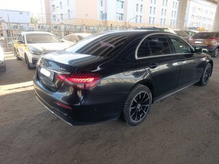 2021 Mercedes-Benz E-Класс 200 V (W213, S213, C238) Рестайлинг, чёрный, 2800000 рублей, вид 5