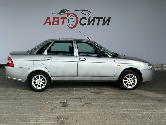 2018 Lada (ВАЗ) Priora I Рестайлинг, серебристый, 662000 рублей - вид 5