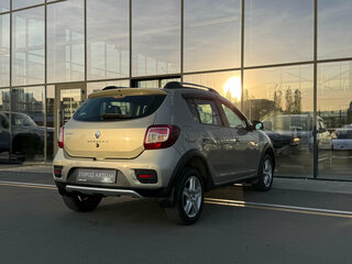2017 Renault Sandero Stepway II, бежевый, 730000 рублей, вид 5
