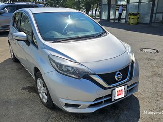 2017 Nissan Note II Рестайлинг, серый, 850000 рублей, вид 2