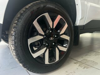 2026 Lada (ВАЗ) Niva Travel I Рестайлинг, белый, 1789000 рублей, вид 5