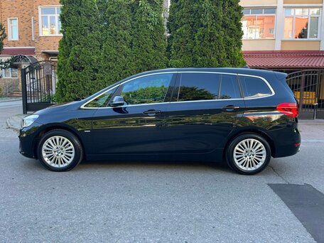 2015 BMW 2 серии Gran Tourer Gran Tourer 218i F46, чёрный, 1810000 рублей, вид 4