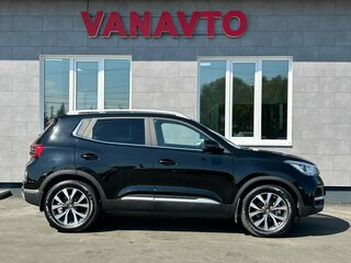 2019 Chery Tiggo 4 I, чёрный, 1425000 рублей, вид 4