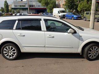 2007 Opel Astra H, белый, 390000 рублей, вид 3