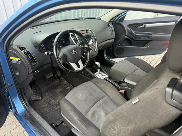 2010 Kia Ceed I, синий, 775000 рублей - вид 10