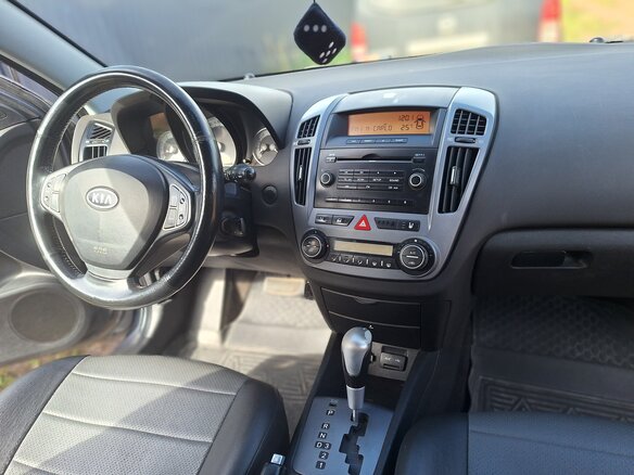 2008 Kia Ceed I, серый, 550000 рублей - вид 10