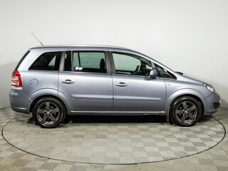 2010 Opel Zafira B Рестайлинг, серебристый, 499585 рублей, вид 4