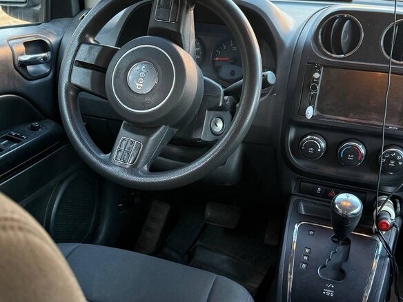2013 Jeep Compass I Рестайлинг 2, чёрный, 1300000 рублей - вид 5