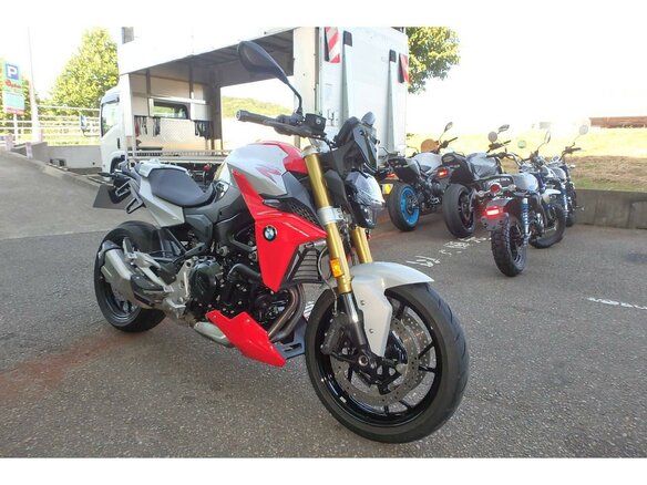 2019 BMW F 900 R, белый, 897000 рублей - вид 3