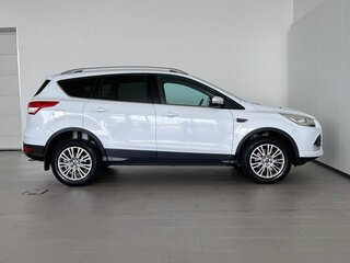 2014 Ford Kuga II, белый, 1179000 рублей, вид 4