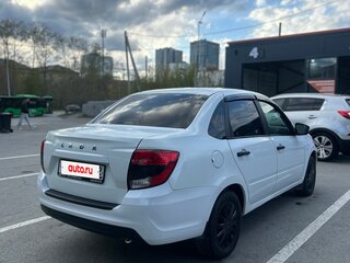 2019 Lada (ВАЗ) Granta I Рестайлинг, белый, 425000 рублей, вид 4