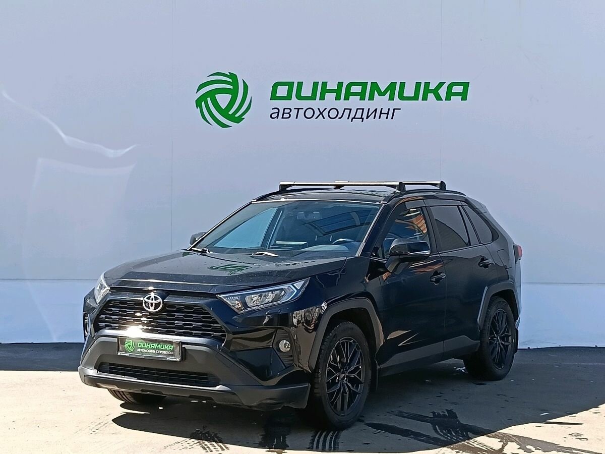 Открыть фотографии: Toyota RAV4 V (XA50)