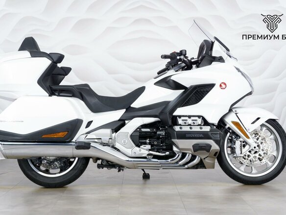 2021 Honda GL 1800 Gold Wing, белый, 2527000 рублей