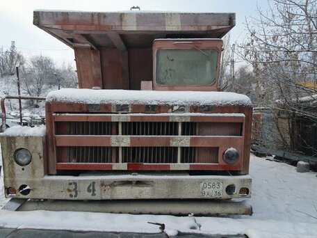1978 БЕЛАЗ 7540, красный, 1000000 рублей, вид 1