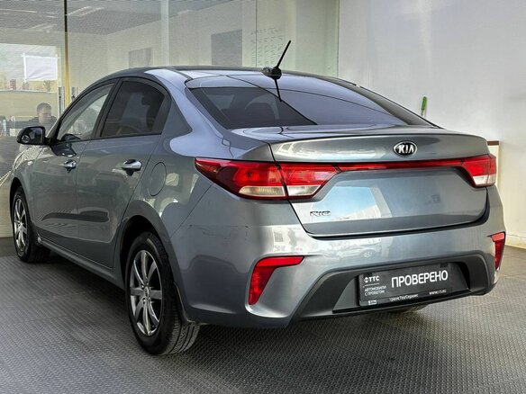 2019 Kia Rio IV, серый, 1149000 рублей - вид 6