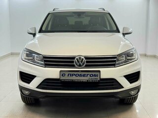 2016 Volkswagen Touareg II Рестайлинг, белый, 2750000 рублей, вид 2