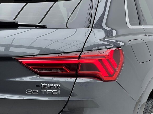 2022 Audi Q3 35 TFSI II (F3), серый, 2260100 рублей - вид 17