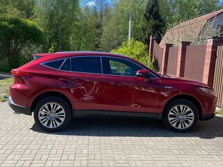2021 Toyota Venza II, красный, 2975555 рублей, вид 5