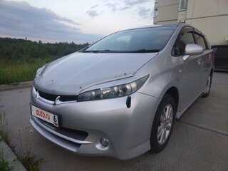 2009 Toyota Wish II, серый, 990000 рублей, вид 3